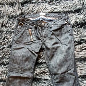Antik denim blackout